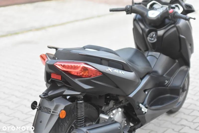 Yamaha X-max - 13
