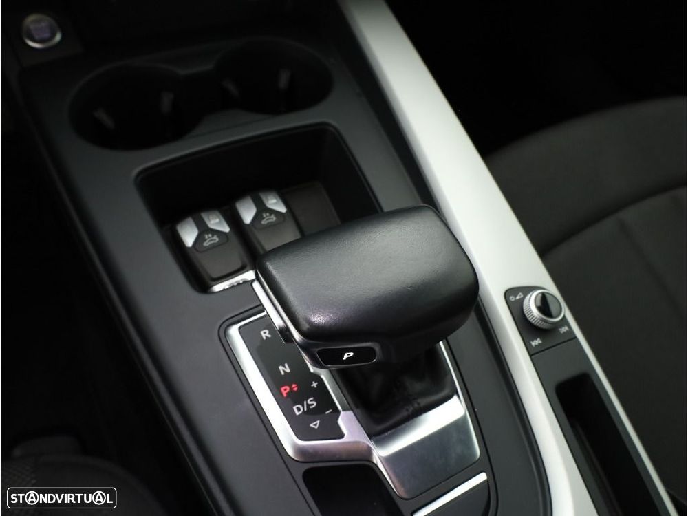 Audi A4 35 TDI S tronic - 19