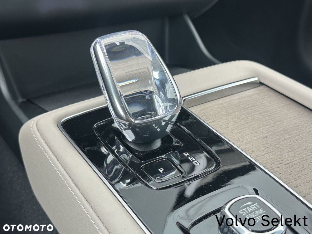 Volvo XC 90 - 23