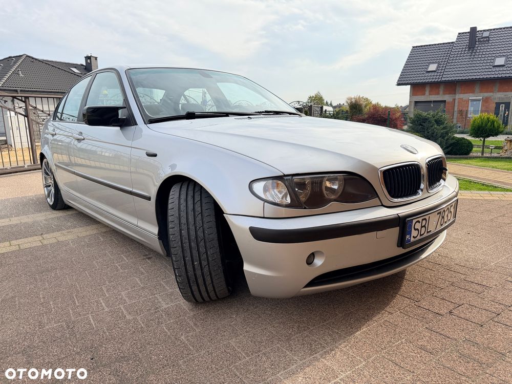 BMW Seria 3 316i - 10