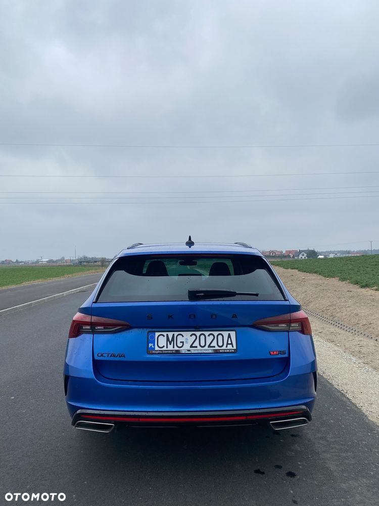Skoda Octavia 2.0 TDI RS DSG - 10