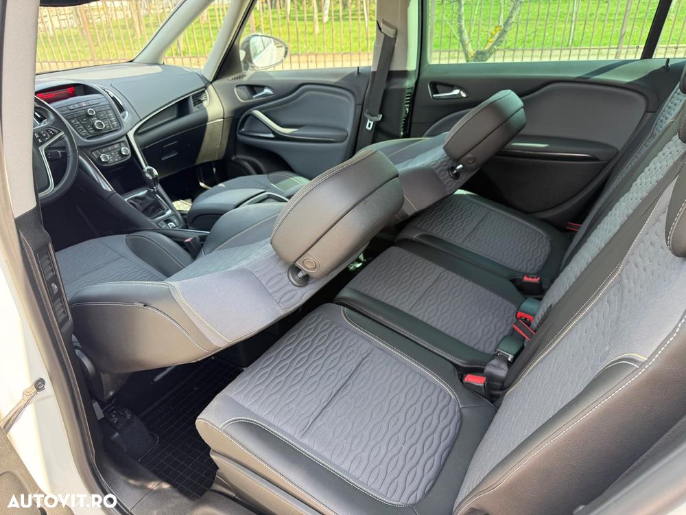 Opel Zafira Tourer 1.6 CDTI ECOFLEX Start/Stop Active - 19