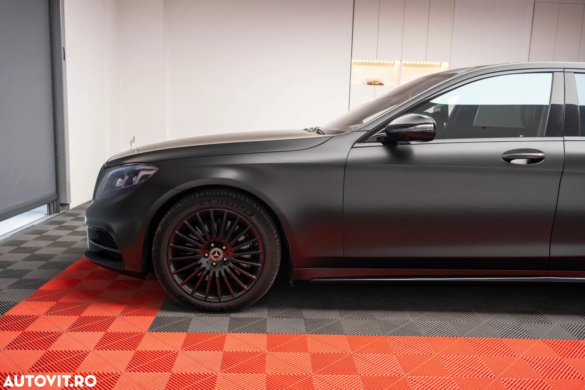 Mercedes-Benz S 500 L 4Matic 9G-TRONIC - 5