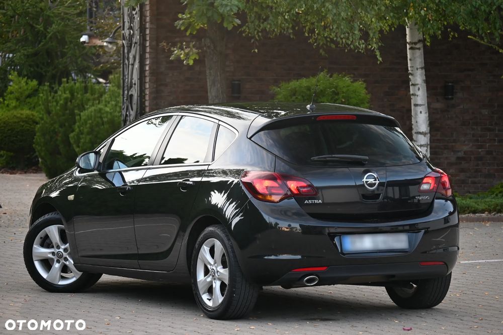 Opel Astra 1.6 Turbo Active - 13