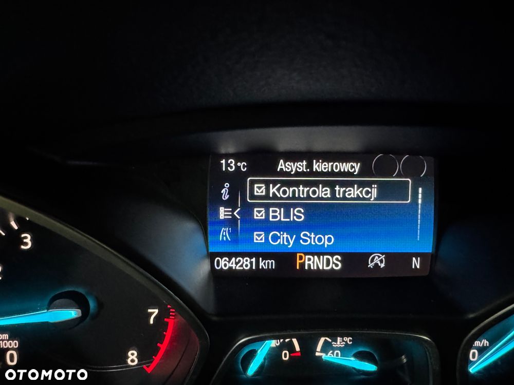 Ford Kuga 1.5 EcoBoost 2x4 ST-Line - 21