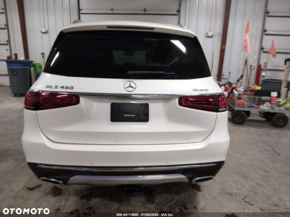 Mercedes-Benz GLS - 8