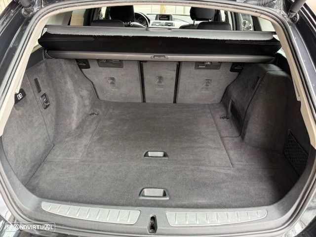 BMW 318 d Line Luxury — fotografia 15