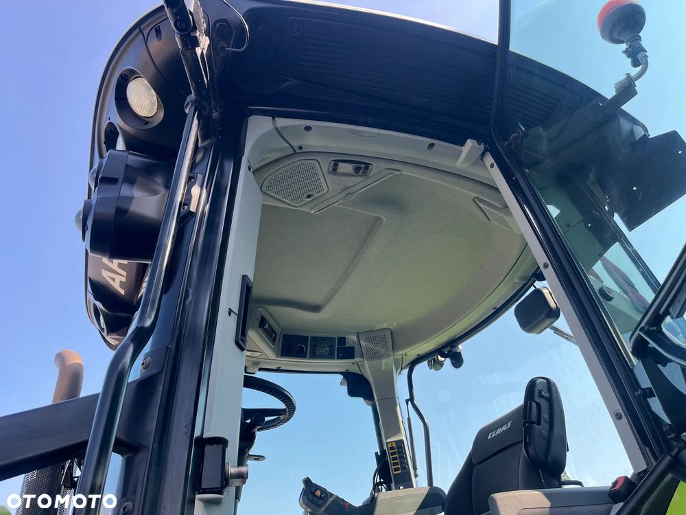 Claas Arion 620 - 14