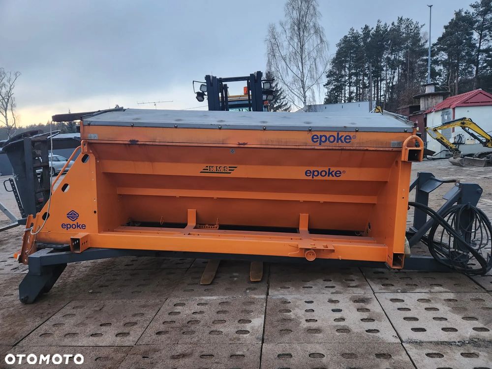EPOKE SH3301 Piaskarka Solarka Posypywarka  Faktura VAT marża - 1