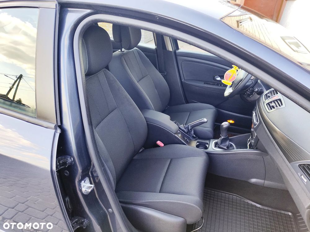 Renault Megane 1.6 16V 100 Authentique - 25