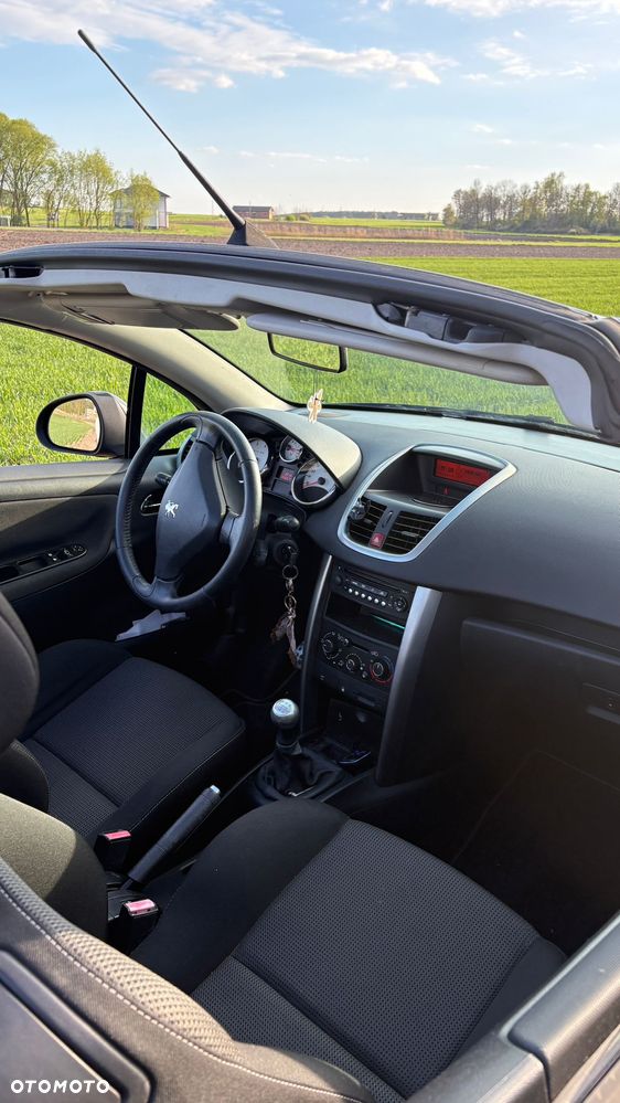 Peugeot 207 CC - 4