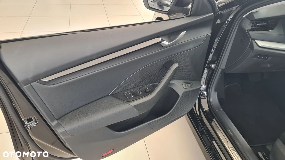 Skoda Octavia 2.0 TDI Selection - 7