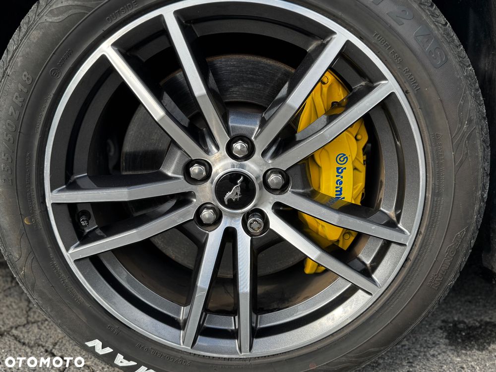 Ford Mustang 5.0 V8 GT - 35