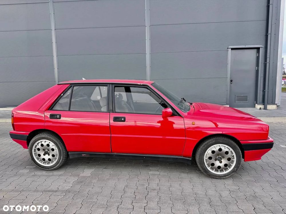Lancia Delta - 3