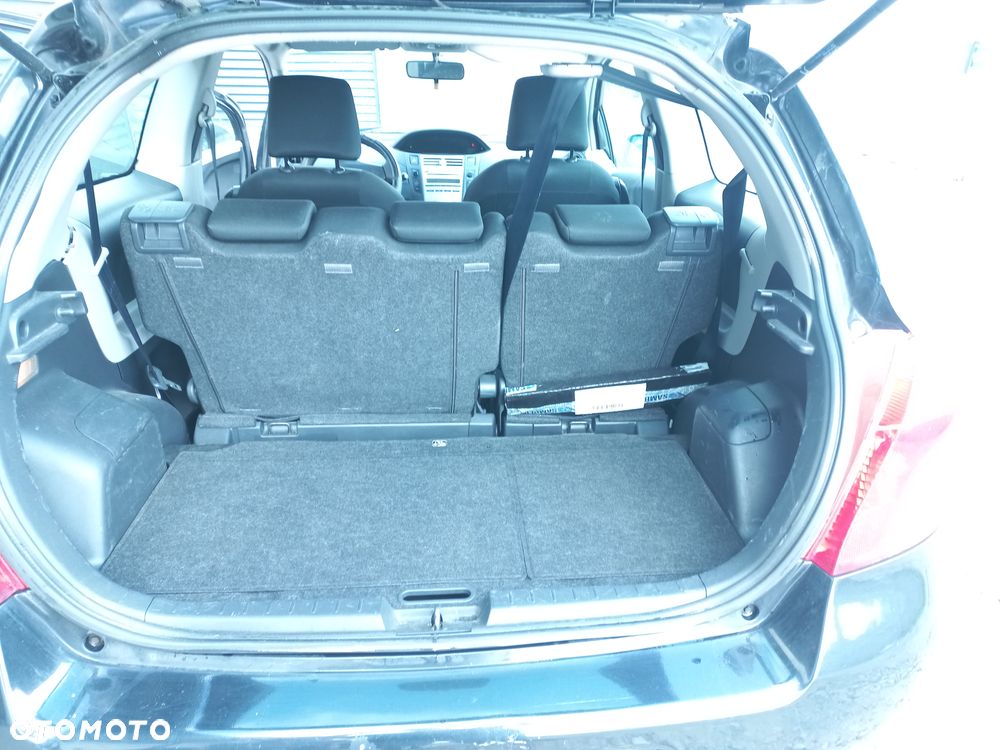 Toyota Yaris 1.0 Luna A/C - 20