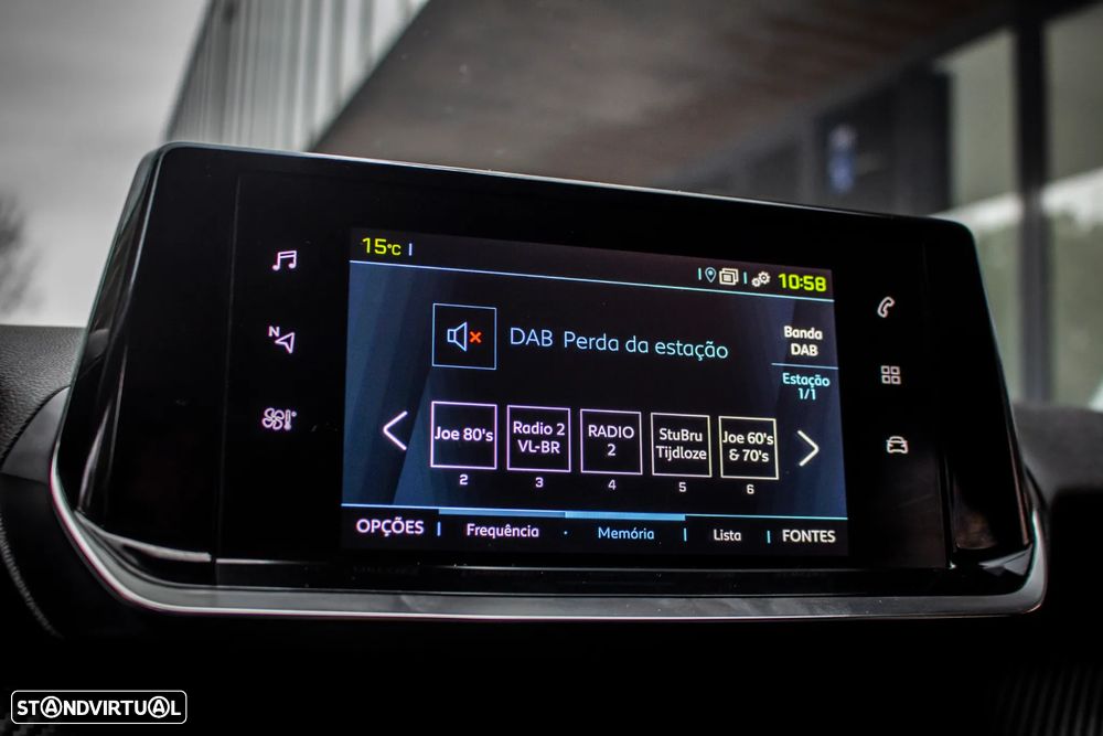 Peugeot e-2008 Allure - 39