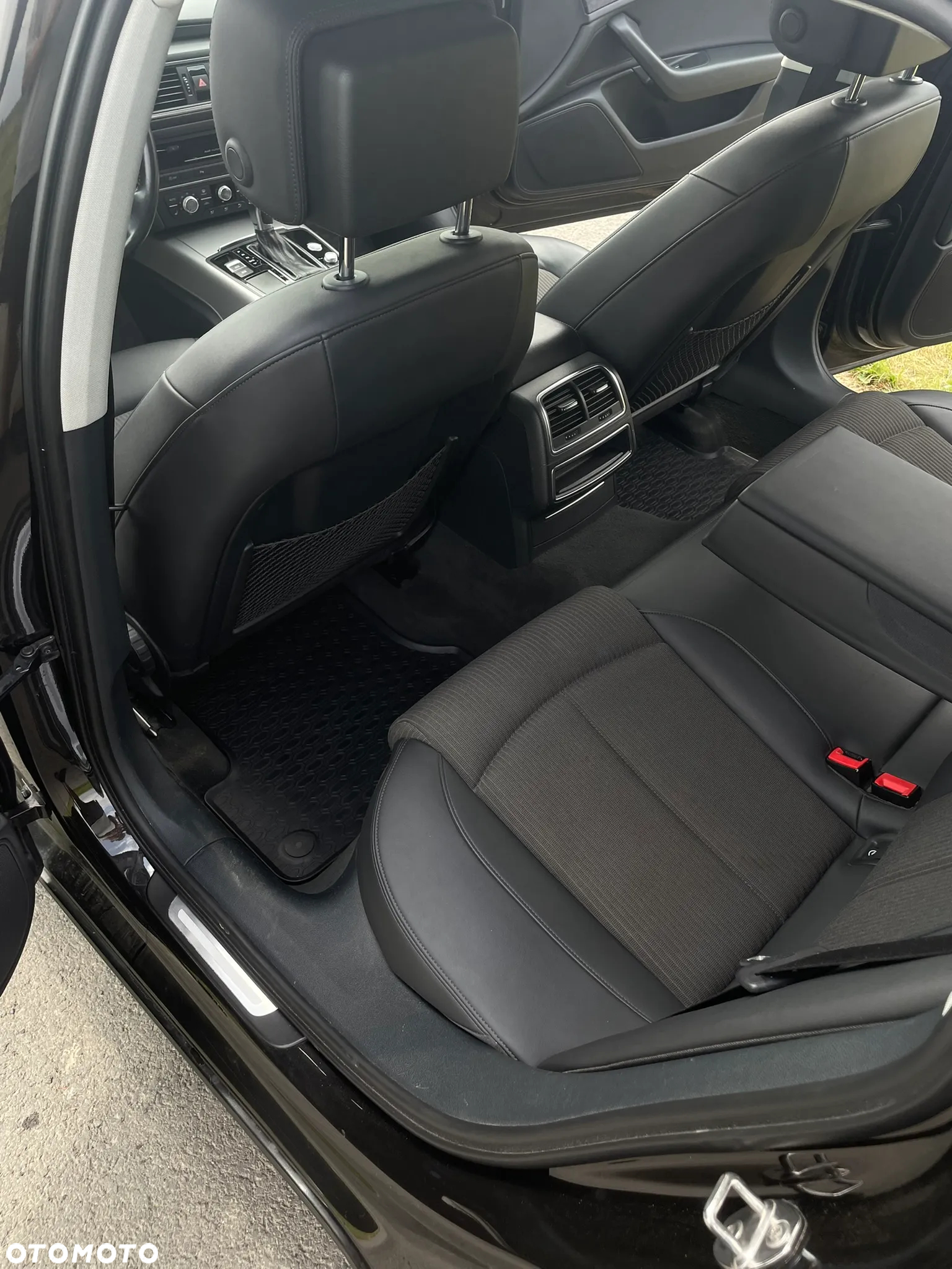 Audi A6 Avant 2.0 TDI DPF multitronic - 13