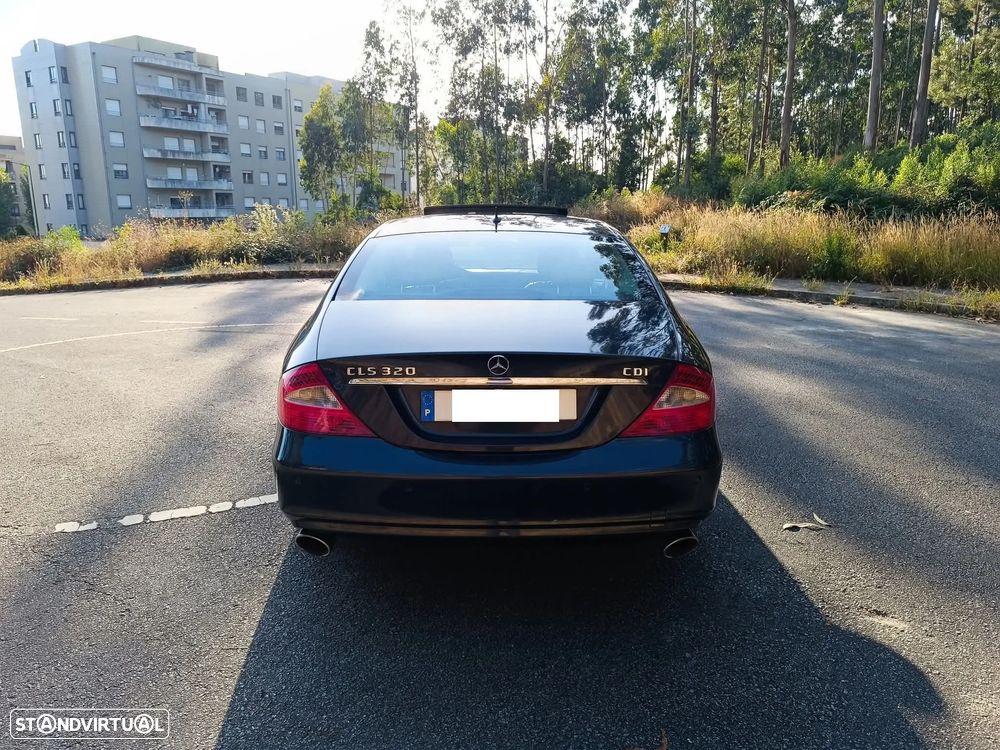 Mercedes-Benz CLS 320 CDI - 23