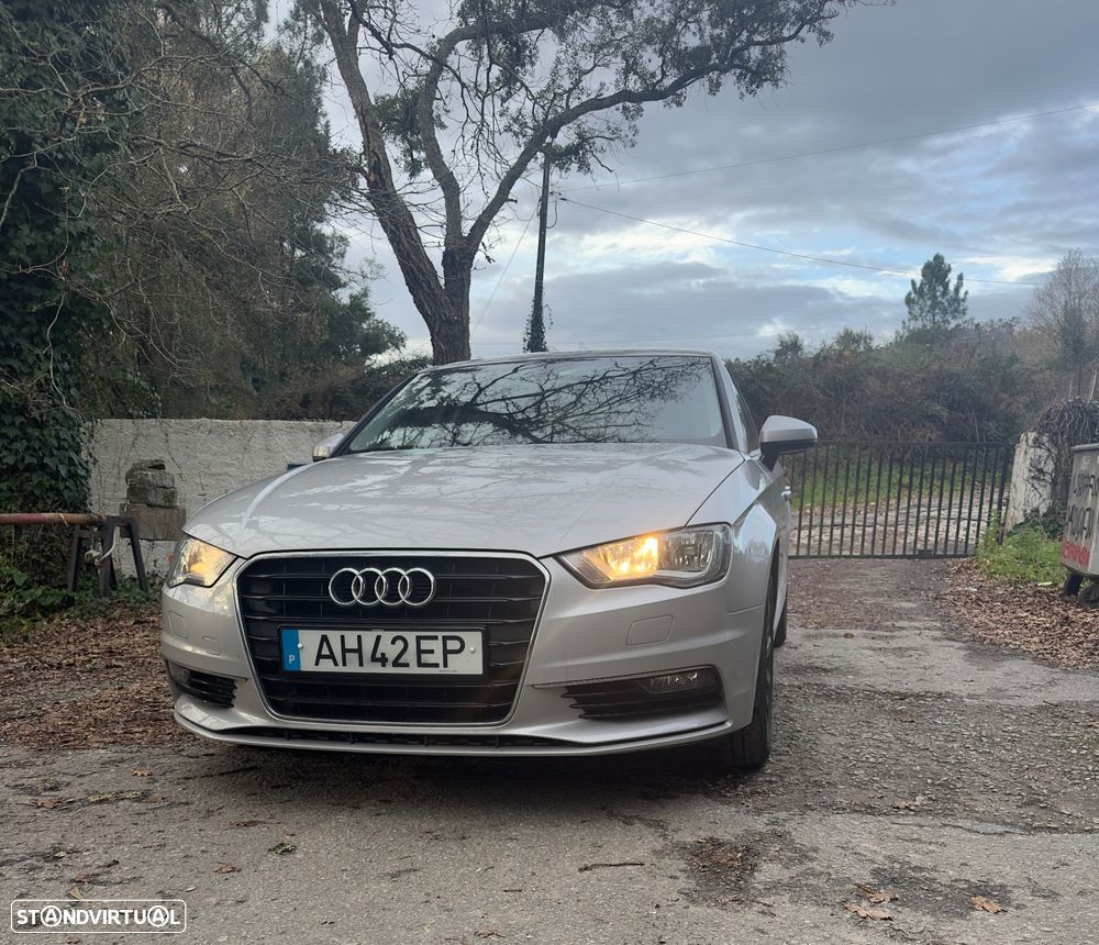 Audi A3 Limousine 2.0 TDI (clean diesel) Ambiente - 2