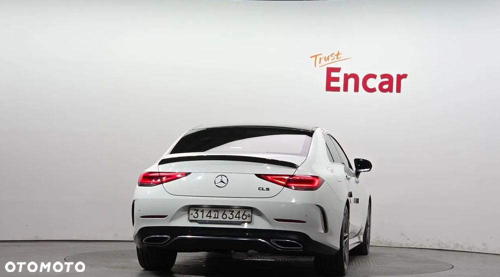 Mercedes-Benz CLS - 4
