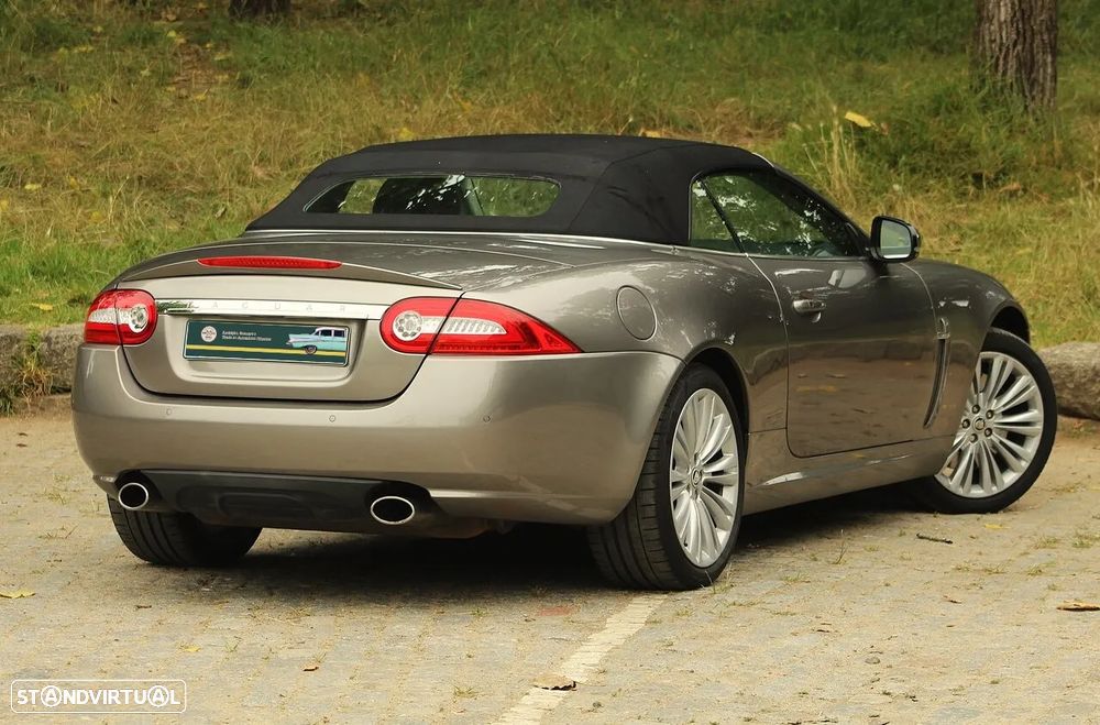 Jaguar XK - 21