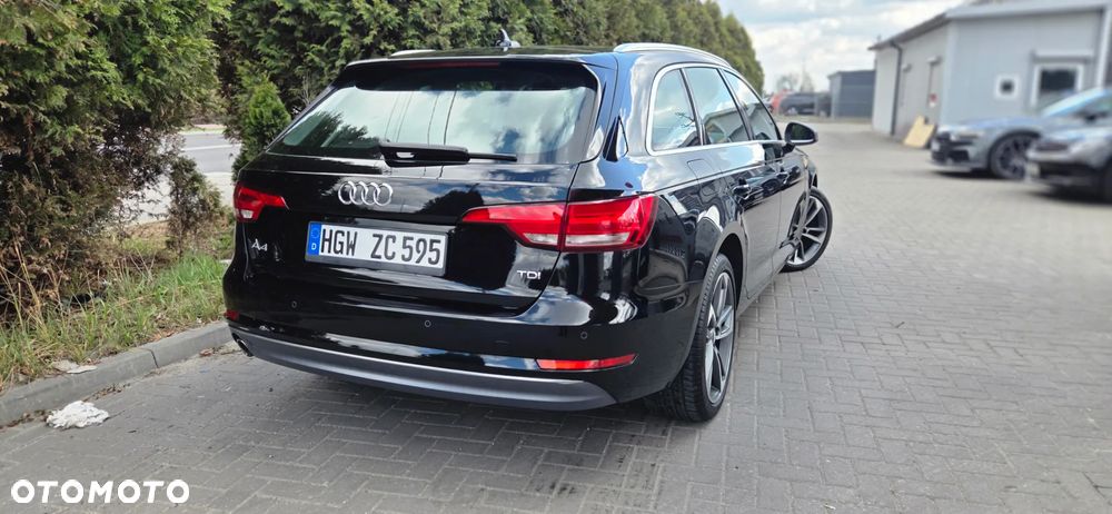 Audi A4 Avant 2.0 TDI - 12