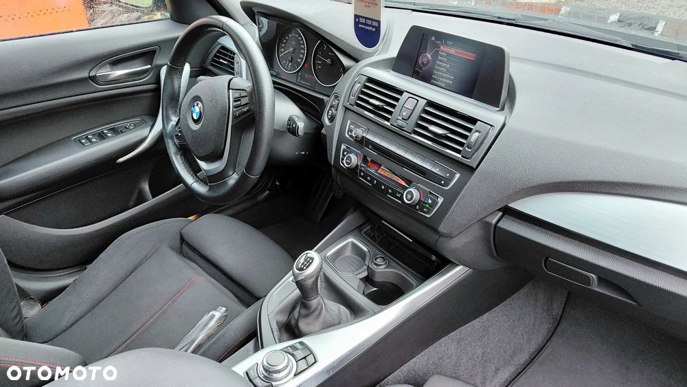 BMW Seria 1 118i Sport Line - 8