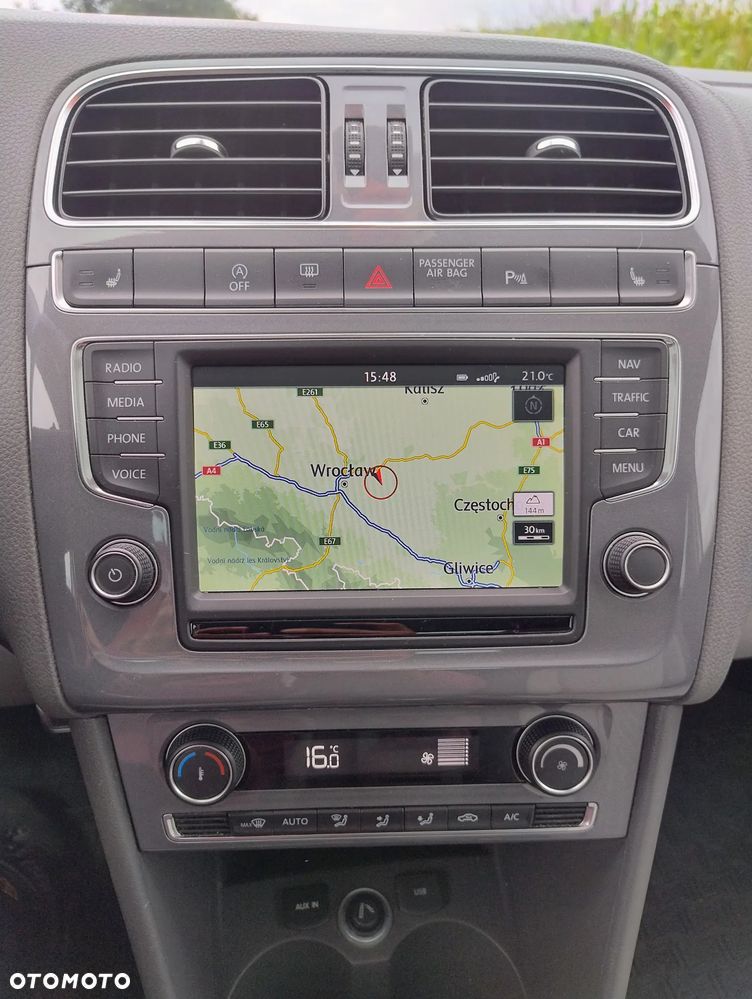 Volkswagen Polo 1.2 TSI Blue Motion Technology FRESH - 12