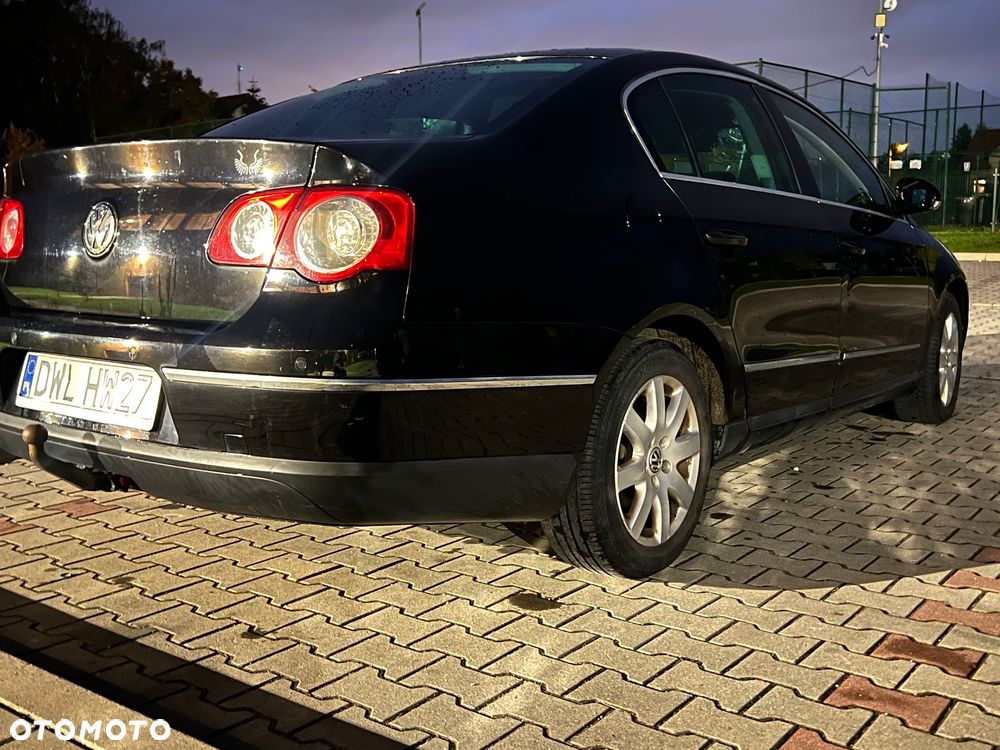 Volkswagen Passat 1.6 Comfortline - 7