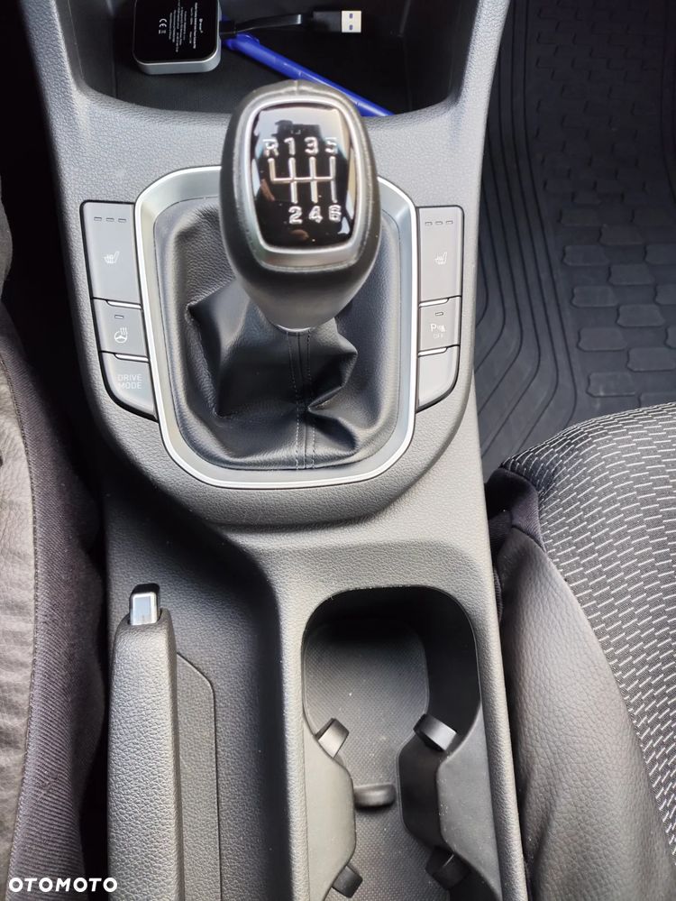 Hyundai i30 1.5 T-GDI 48V-Hybrid Trend - 13