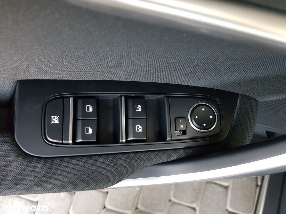 Kia XCeed 1.6 T-GDI M DCT - 11