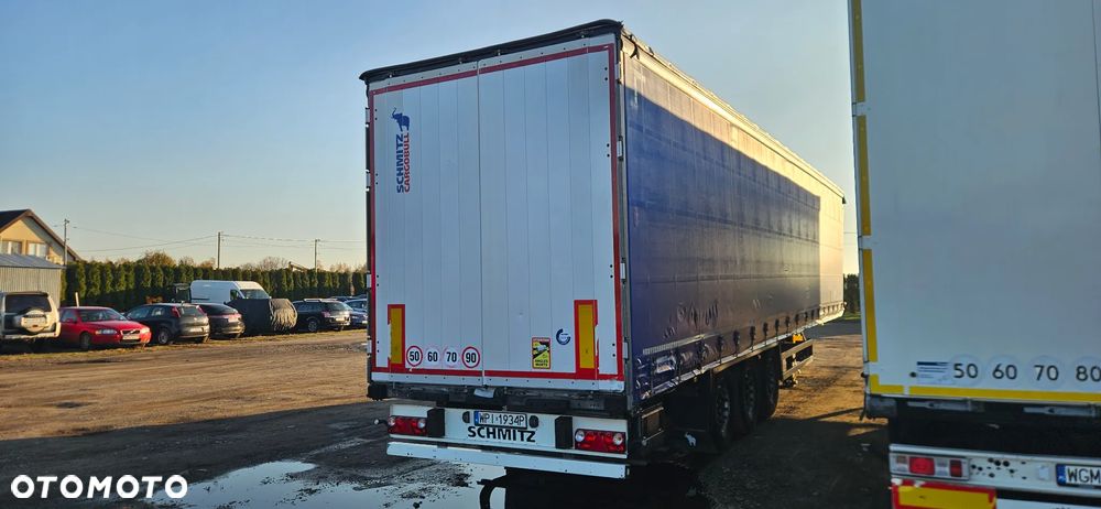 Schmitz Cargobull - 3