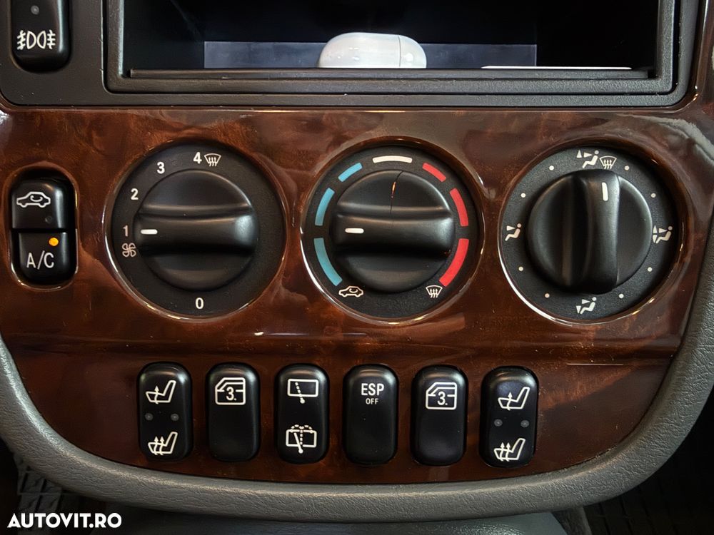 Mercedes-Benz ML - 24