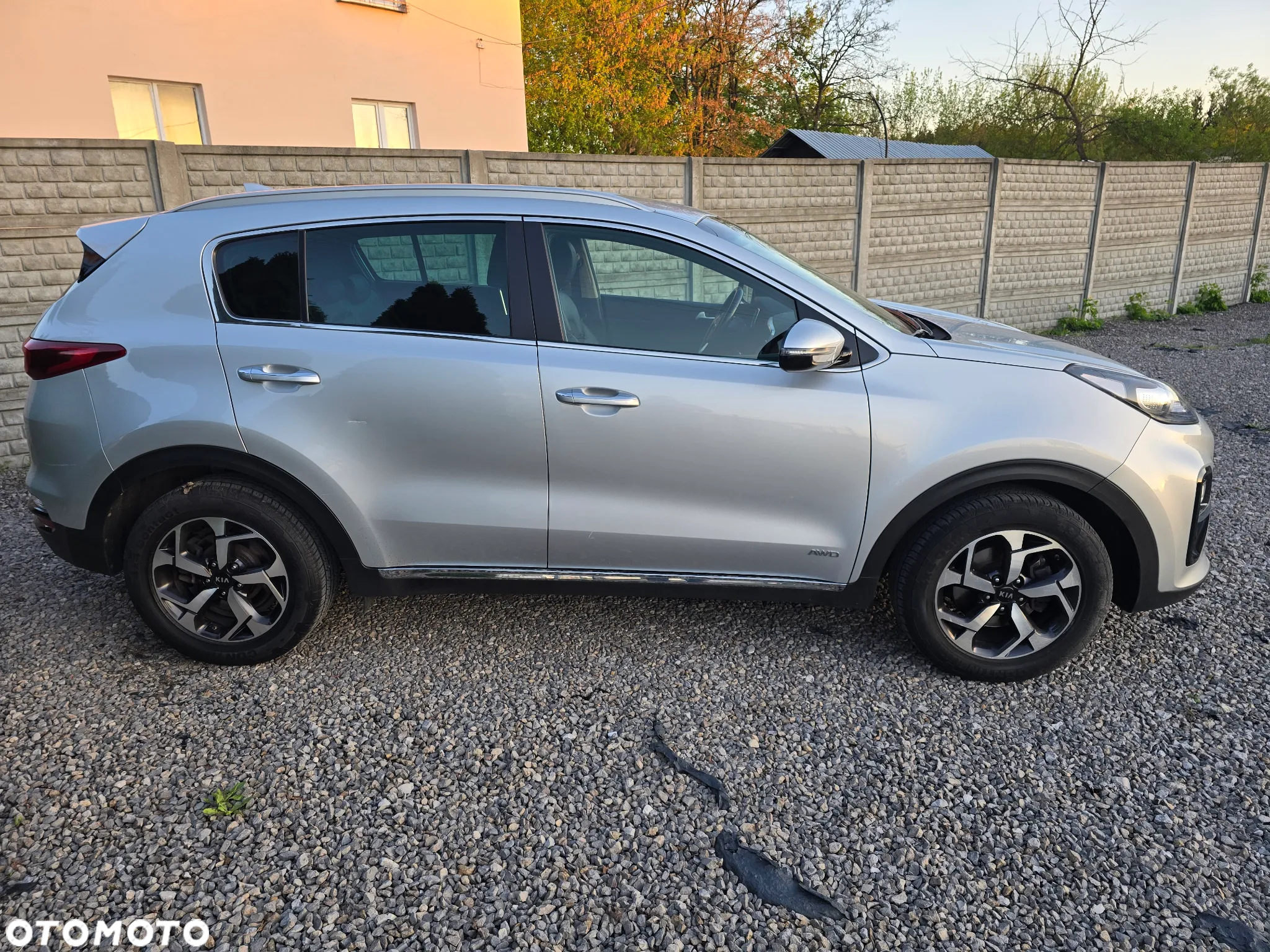 Kia Sportage 1.6 CRDI AWD DCT PLATINUM - 12
