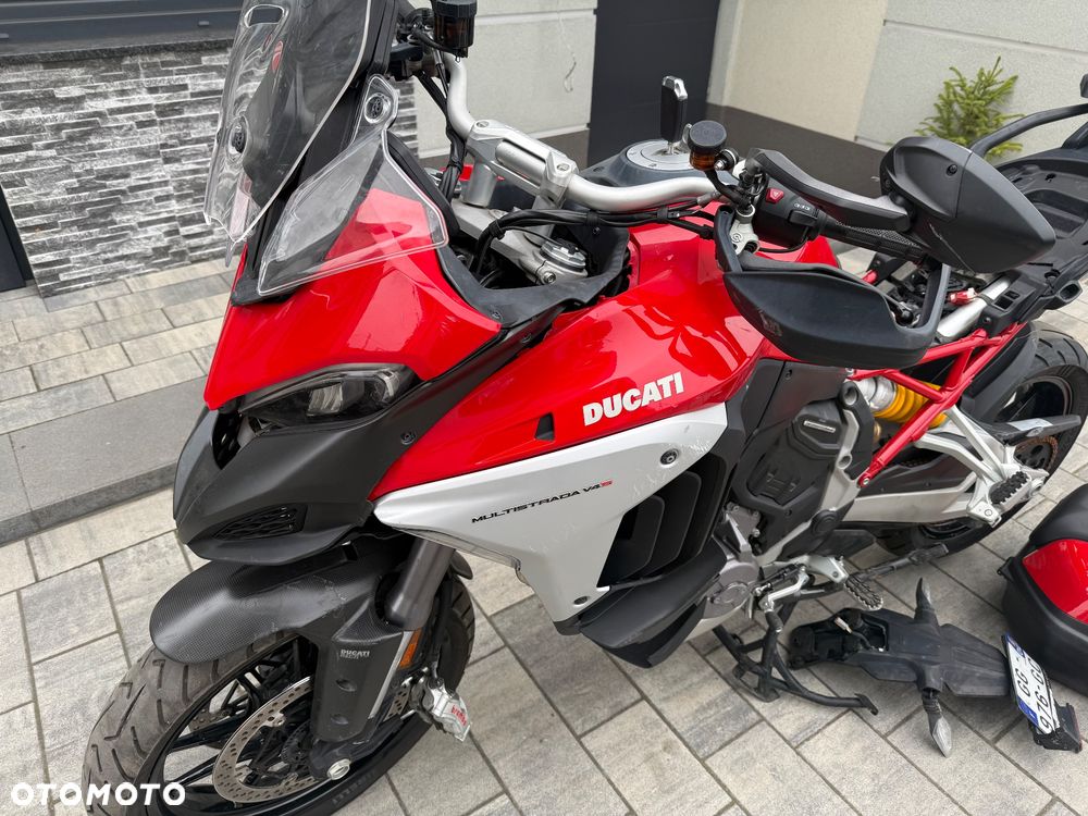 Ducati Multistrada - 4