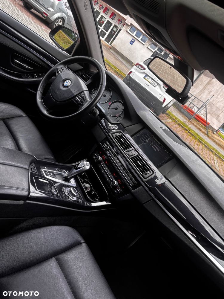 BMW Seria 5 520d - 9