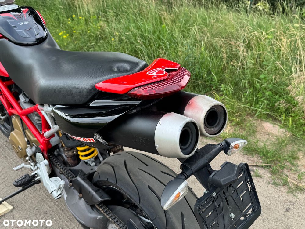 Ducati Hypermotard - 12