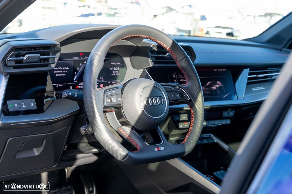 Audi S3 Limousine TFSI quattro S tronic - 19