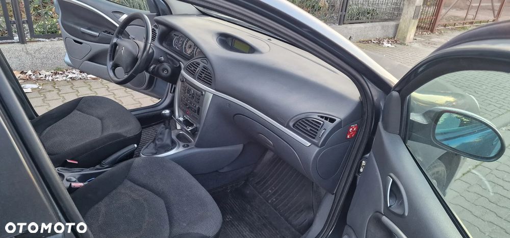 Citroën C5 HDi 110 Style - 9