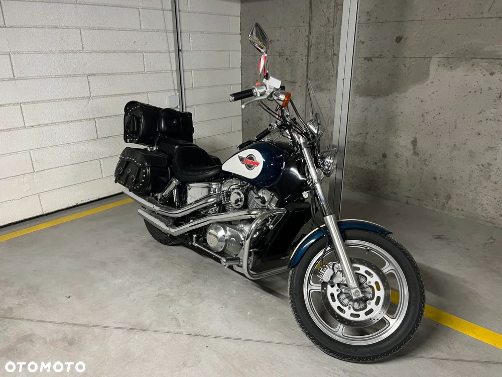 Honda Shadow - 1