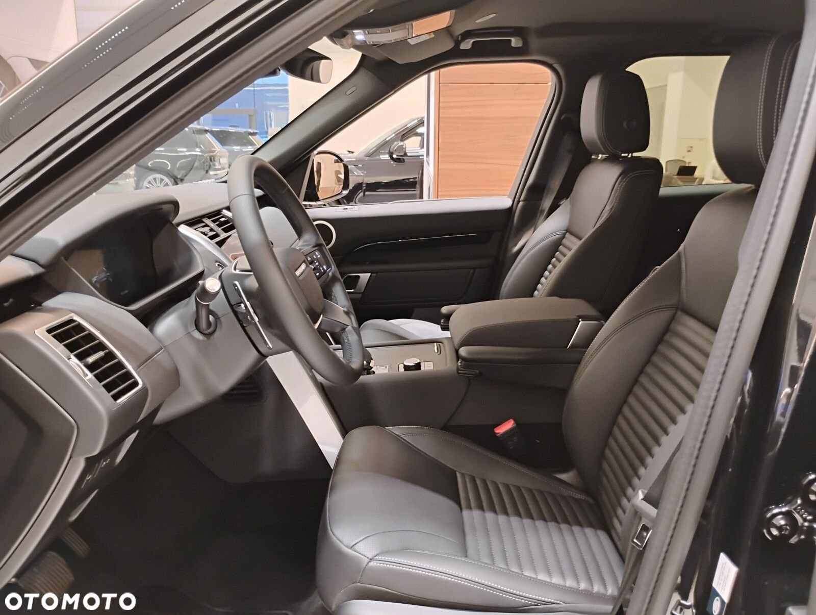 Land Rover Discovery - 7