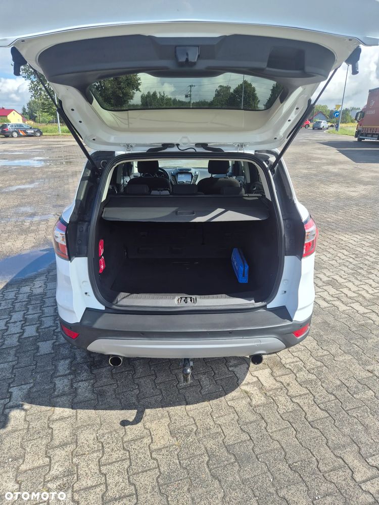 Ford Kuga 1.5 EcoBoost 2x4 Individual - 27