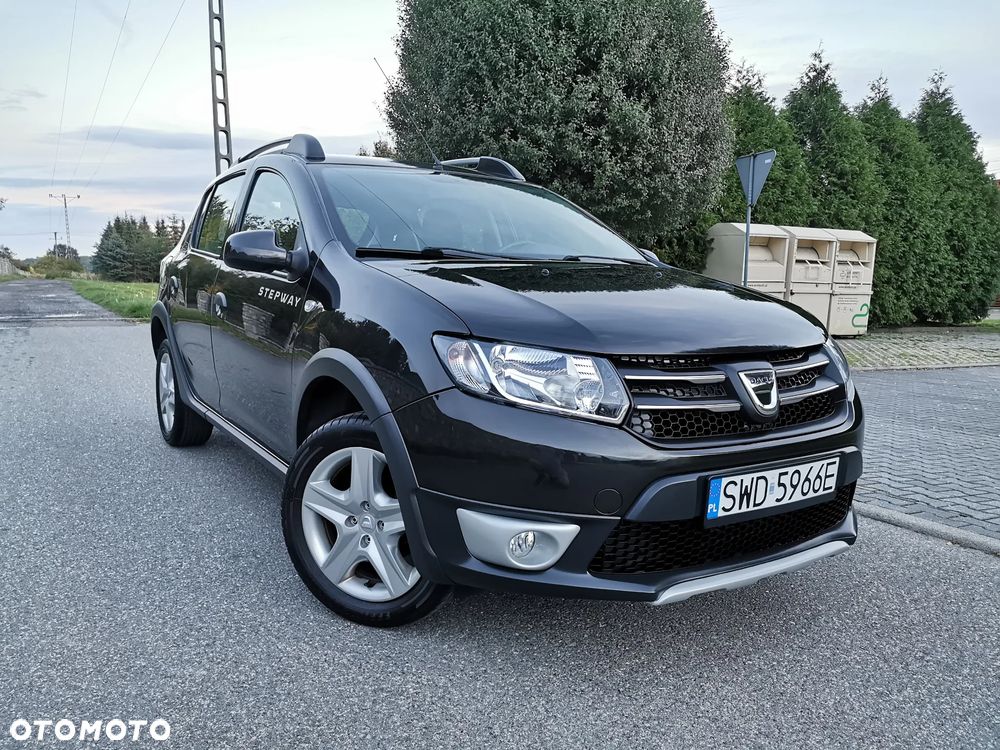 Dacia Sandero Stepway TCe 90 (S&S) Celebration - 2