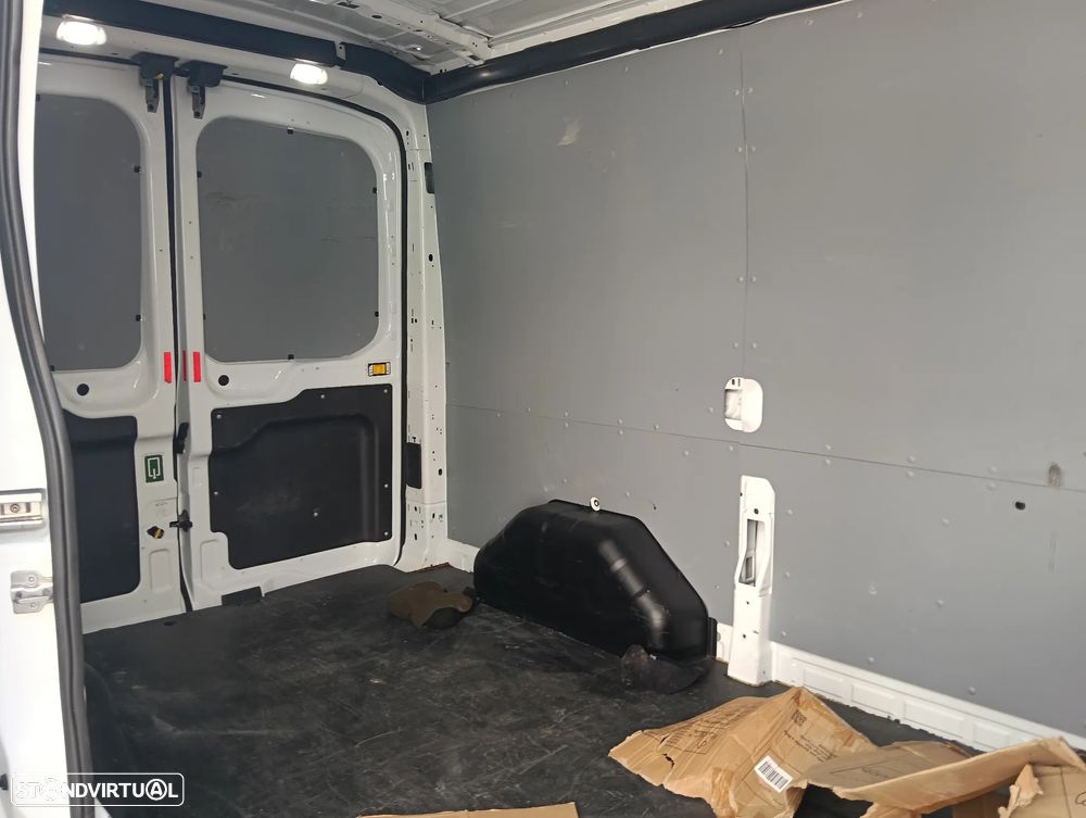 Ford Transit - 50