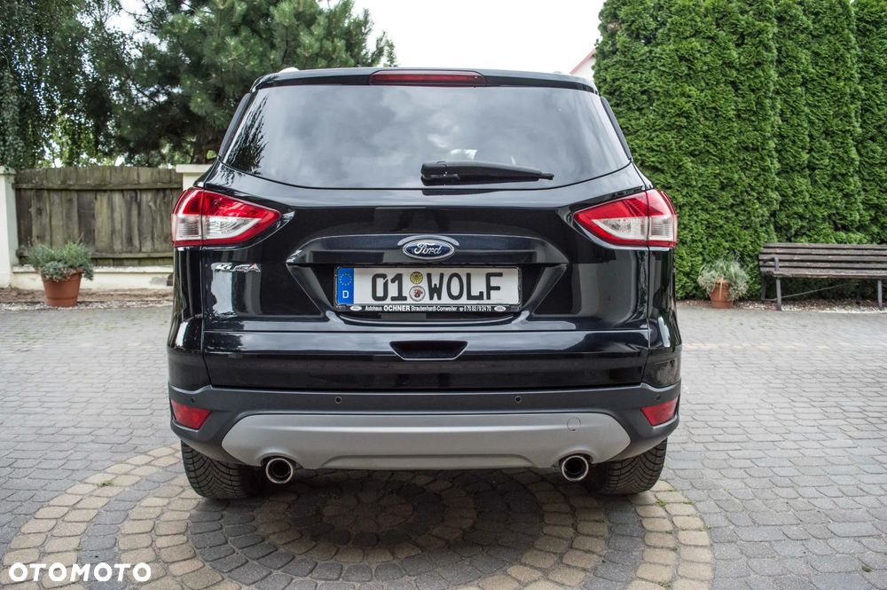 Ford Kuga 2.0 TDCi 2x4 Titanium - 8