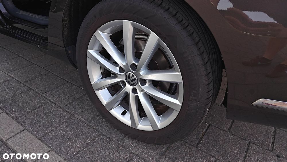 Volkswagen Passat 1.4 TSI BMT Highline - 18