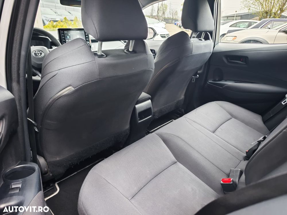 Toyota Corolla 1.8 HSD Eco - 8