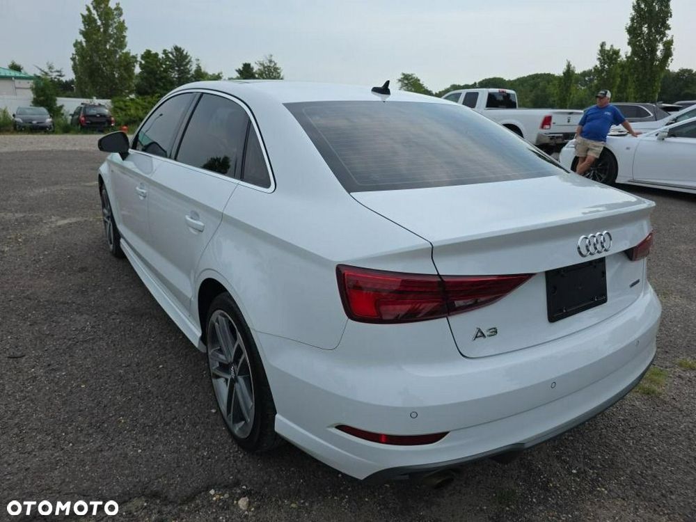 Audi A3 Limousine 40 TFSI quattro S tronic S line - 5