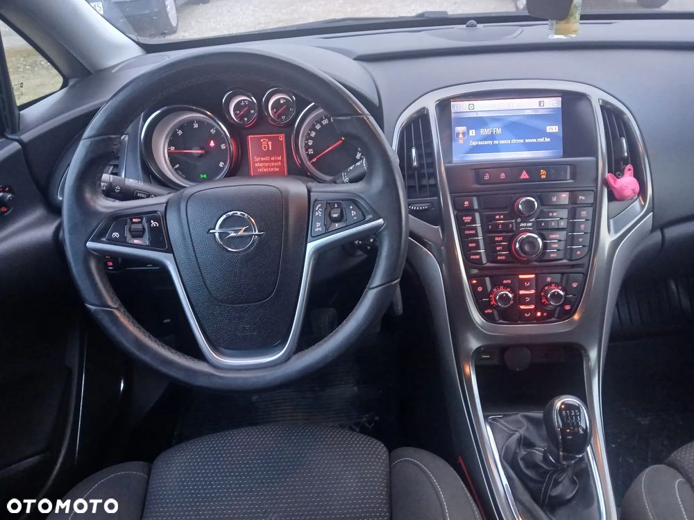 Opel Astra 1.7 CDTI DPF Cosmo - 22