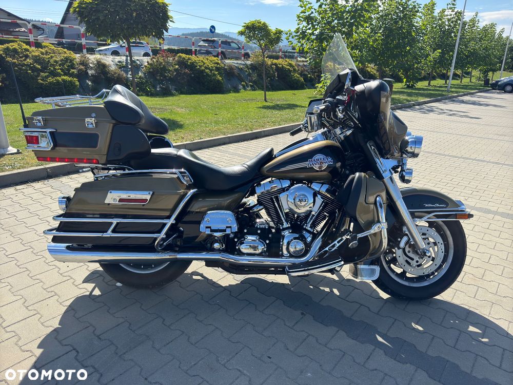 Harley-Davidson Touring Electra Glide - 2